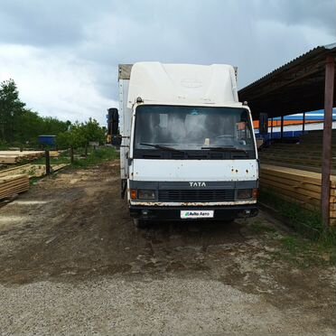 Промтоварный фургон TATA 613, 2008