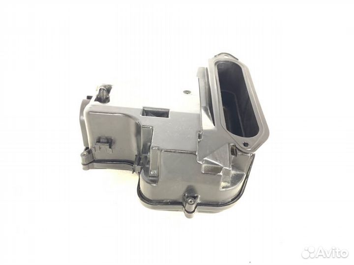 Корпус блока предохранителей Audi A6 C5 ASN 3.0