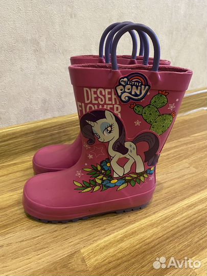 Резиновые сапоги