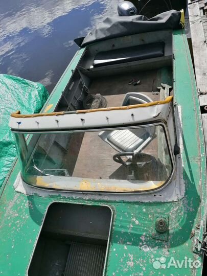 Продаю лодку