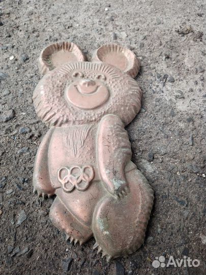 Олимпийский мишка СССР