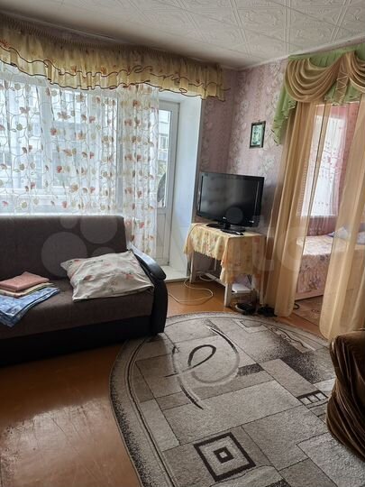 2-к. квартира, 44 м², 3/5 эт.