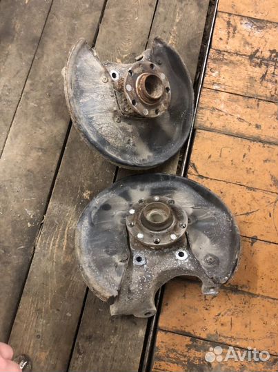 Поворотный кулак задний ауди а6с6