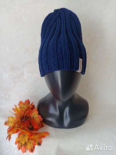 Шапка женская вязаная ручная работа