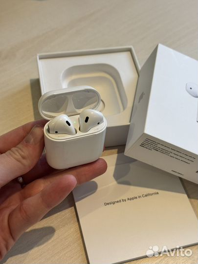 Наушники Apple Airpods 2