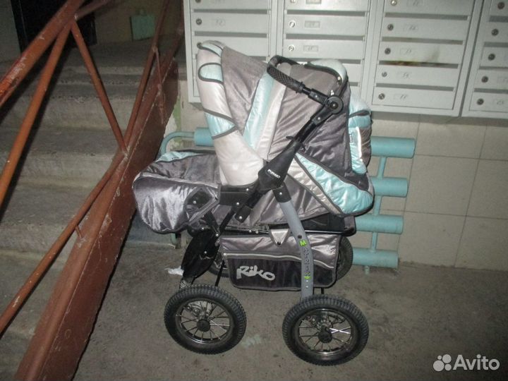 Коляска трансформер riko