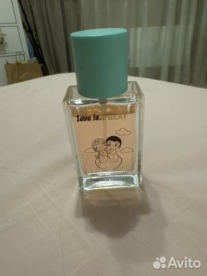 Духи женские love is