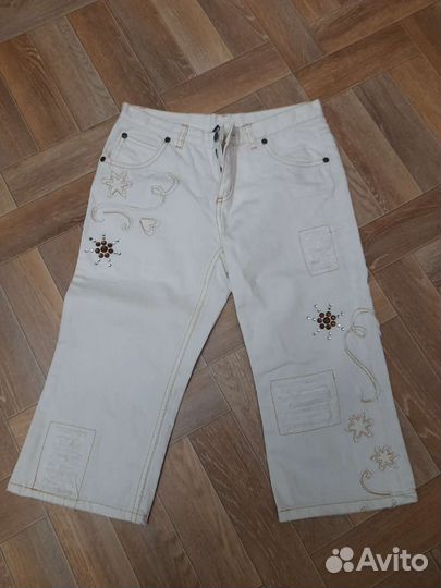 Шорты на девушку