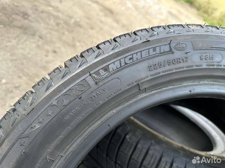 Michelin X-Ice XI3 225/50 R17 98H