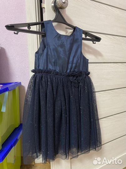 Платья Disney, H&m. на девочку 3/4,5/6 /7лет