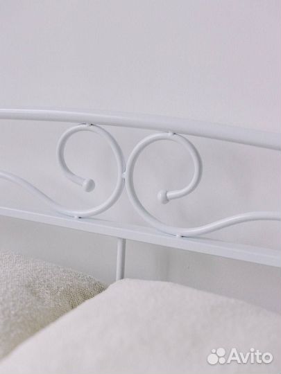 Кровать двуспальная / односпальная металлическая