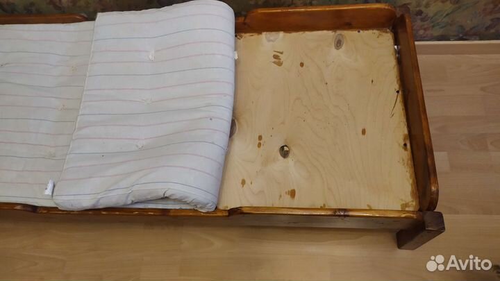 Кровать детская деревянная 140*60