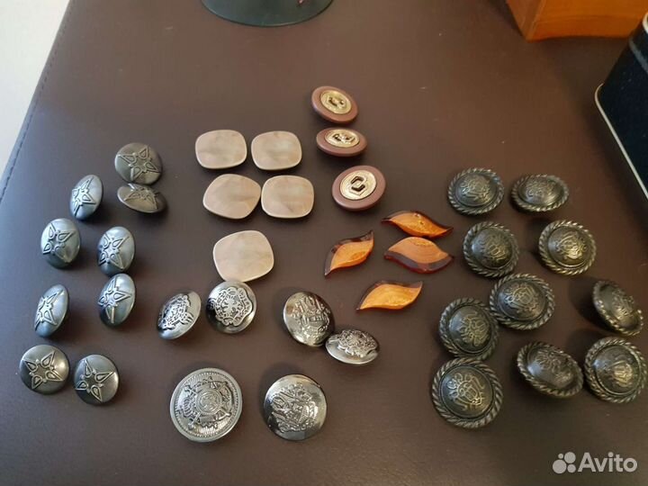 Пуговицы