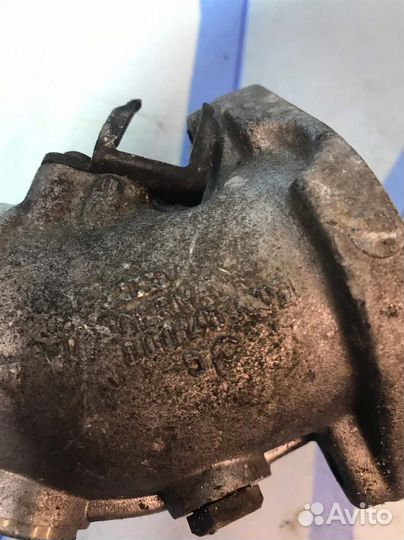 Дроссельная заслонка 8D0145950D