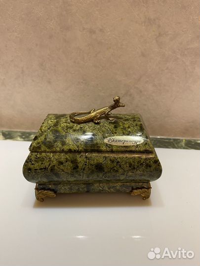 Шкатулка, змеевик