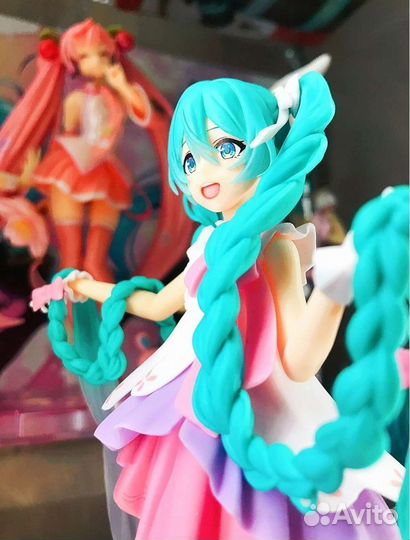 Фигурка аниме Хатсуне Мику + доставка