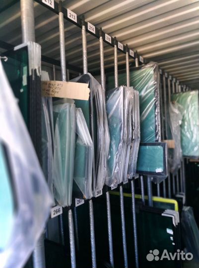 Стекло кабины sdlg SY235C