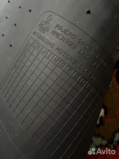 Оригинальные коврики салона mitsubishi pajero