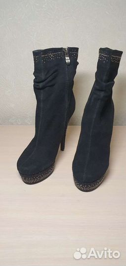 Полусапожки осенние замшевые женские новые 39 р-р