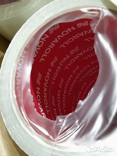 Скотч клейкая лента. novaroll