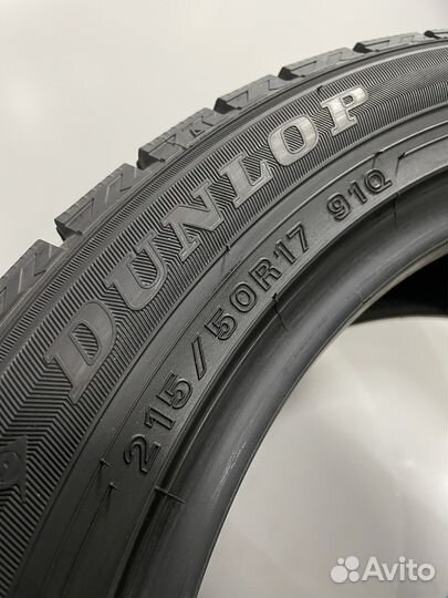 Dunlop Winter Maxx WM02 215/50 R17
