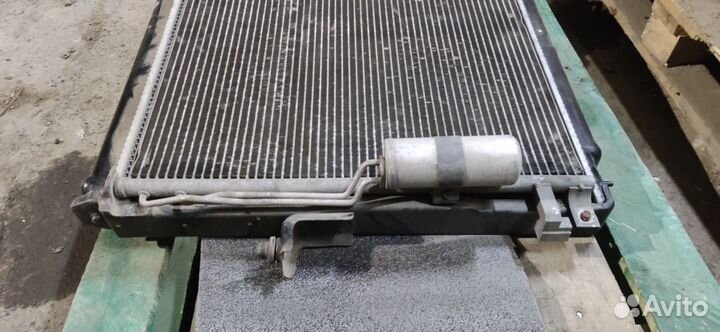 Радиатор кондиционера Nissan Pathfinder VQ40DE