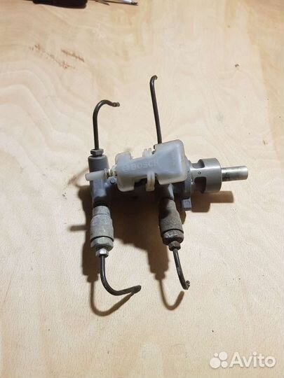 Вакуумник, тормозной цилиндр Ford focus 1