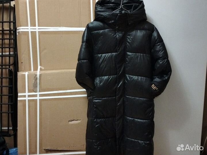 Пуховик женский 42 44
