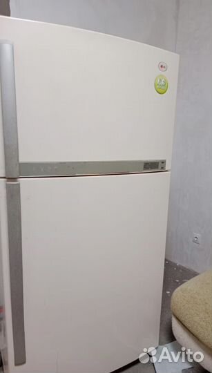 Холодильник LG DoorCooling 471 л
