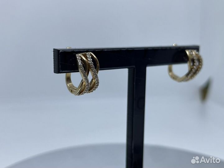 Золотые серьги 2.99 гр