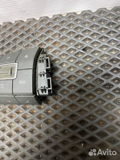 Джойстик управления мультимедиа Volvo FH4 22372592