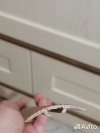 Порог дверной, алюминиевый, 89.5 см. Б/У