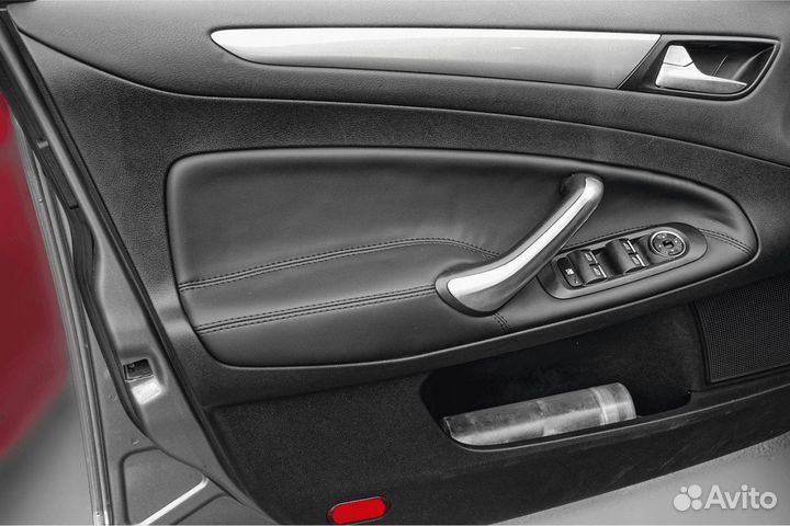 Чехлы на Ford Mondeo 4 тренд и титаниум