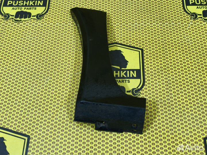 Накладка на крыло передняя левая Renault Koleos