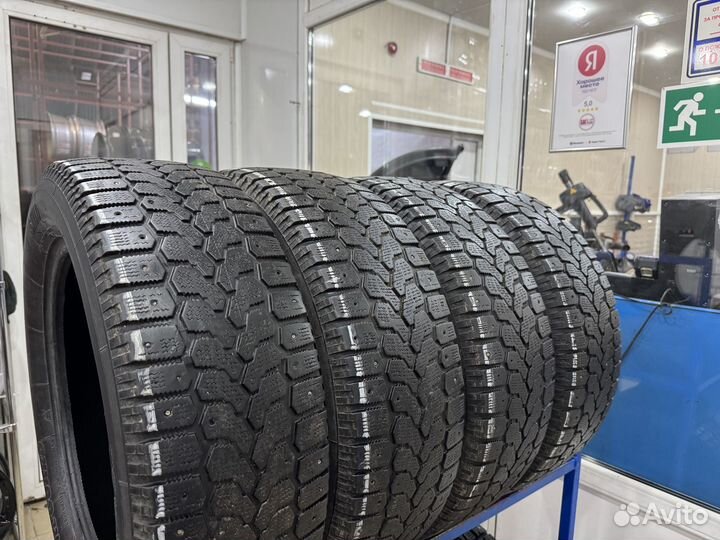 Yokohama F700 205/60 R16