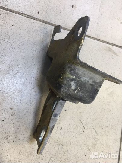 Подушка коробки передач левая Renault Logan 2 K7M