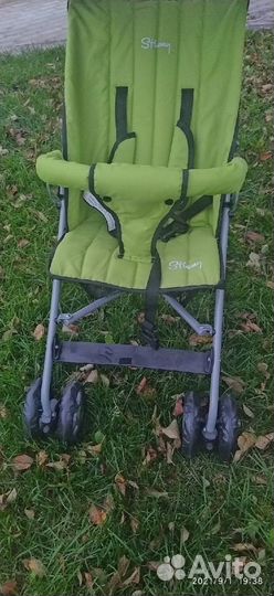 Прогулочная коляска трость