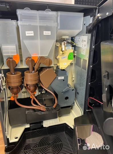 Кофейня самообслуживания Saeco Phedra бу после то