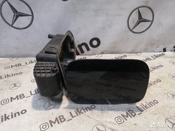 Лючок топливного бака Mercdes S-Class W221