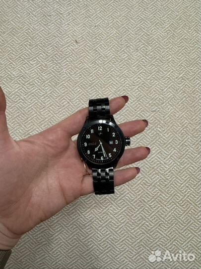 Наручные часы