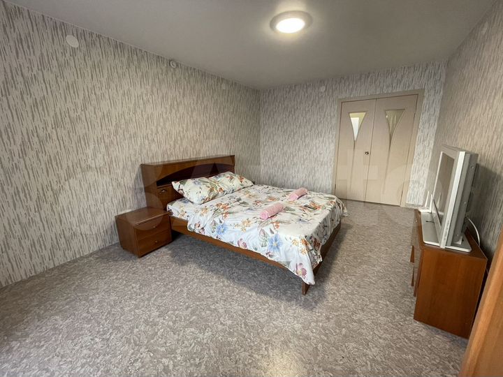 2-к. квартира, 64 м², 2/9 эт.