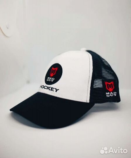 Бейсболка новая Mad Guy