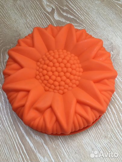 Силиконовая форма для выпечки