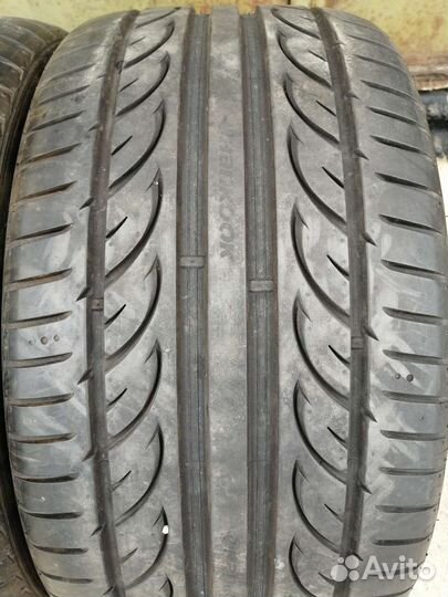 Hankook Ventus V12 Evo2 K120 265/30 R19 и 235/35 R19