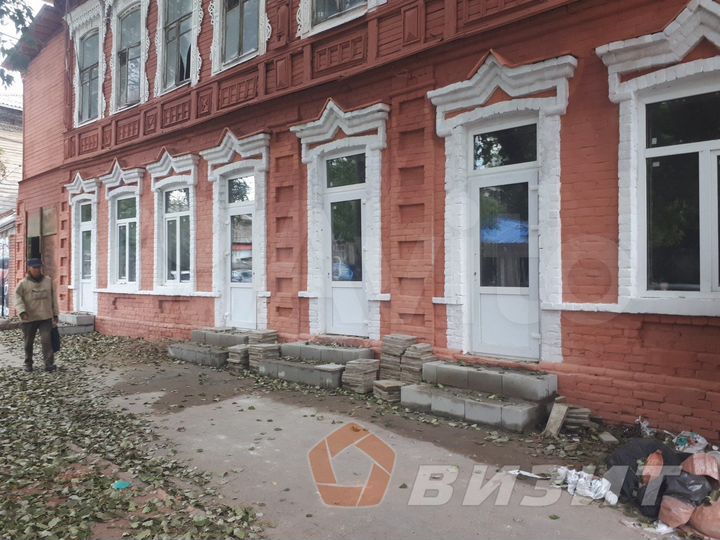 Торговое помещение в нежилом здании