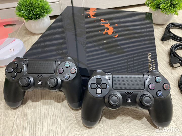 PS4 Pro Monster Hunter Limited 2дж 550игр