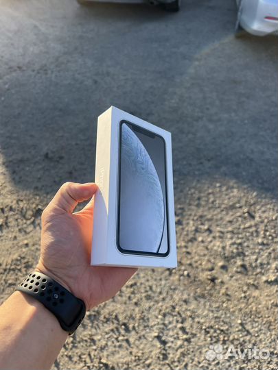 iPhone Xr, 128 ГБ