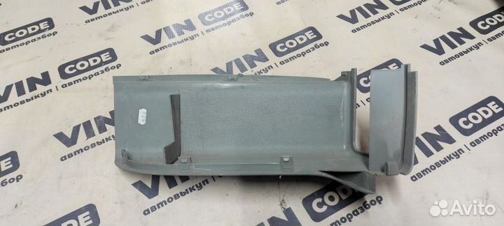 Обшивка багажника левая Renault Scenic