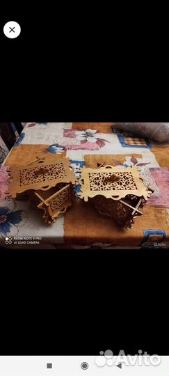 Деревянная шкатулка