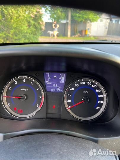 Hyundai Solaris 1.6 AT, 2015, 90 000 км